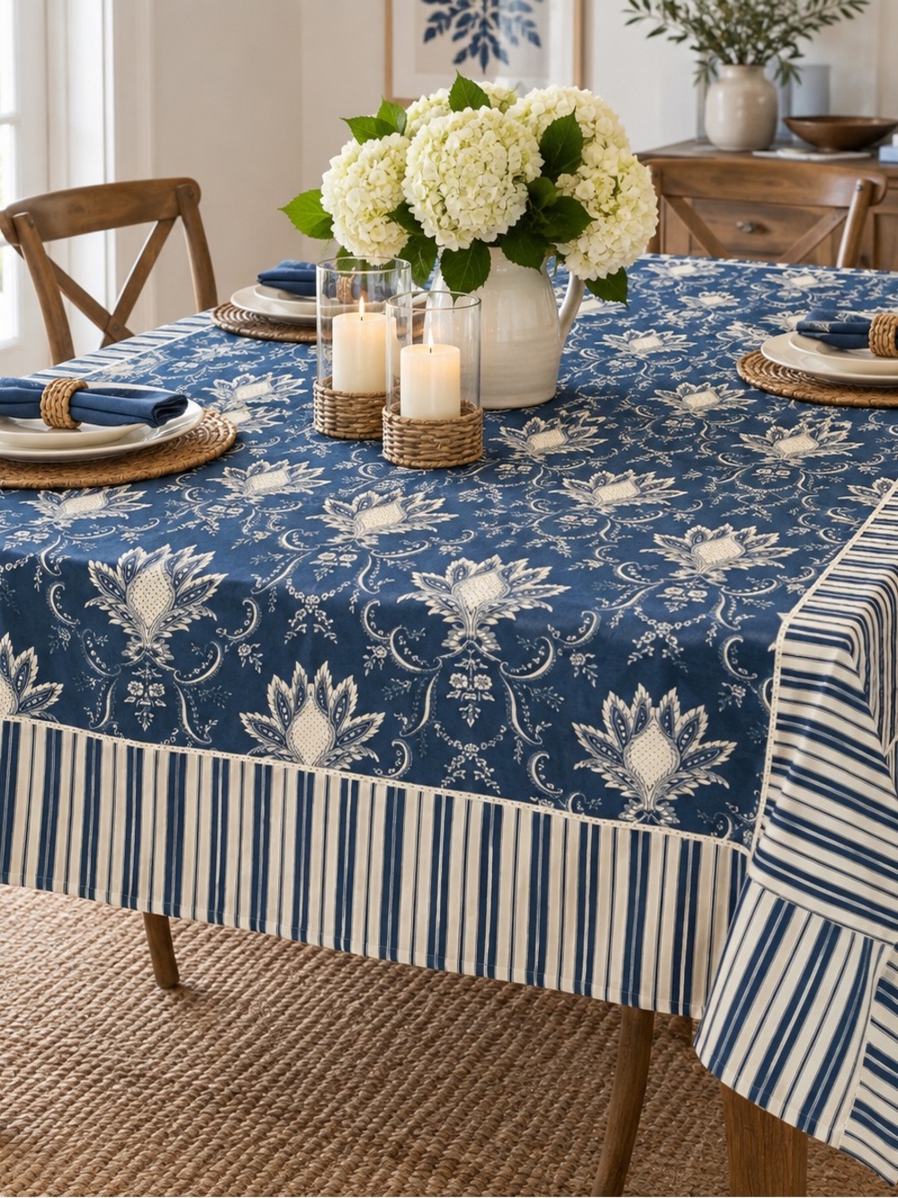 Williams Sonoma Tablecloth 70x90